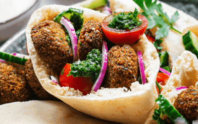 Pittas With Falafel And Hummus
